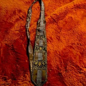 Vintage silk tie